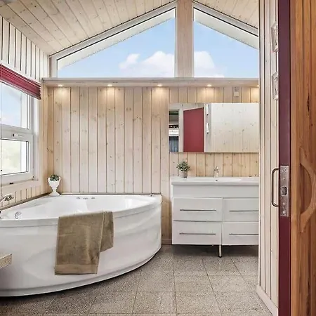 Vakantiehuis Bl1165-blokhus-ankerhusvej-6 *